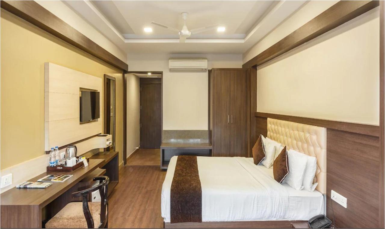 Hotel Rajwara Palace Jodhpur จ๊อดปูร์ ภายนอก รูปภาพ